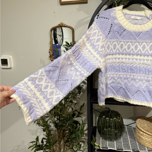 Lush Pastel Knit Sweater size medium - Picture 3 of 7